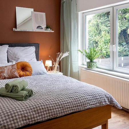 Wohlfuehlwohnung Mit 25 Qm Terrasse, Netflix Koblenc Exteriér fotografie