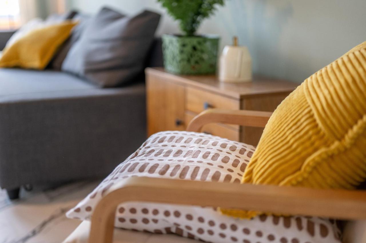 Wohlfuehlwohnung Mit 25 Qm Terrasse, Netflix Koblenc Exteriér fotografie